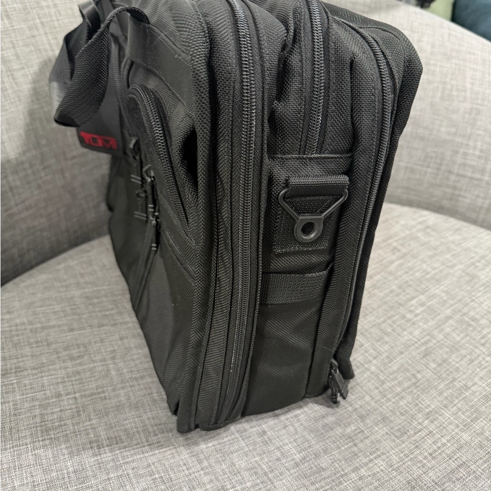 Tumi Black Professional Briefcase - image 11